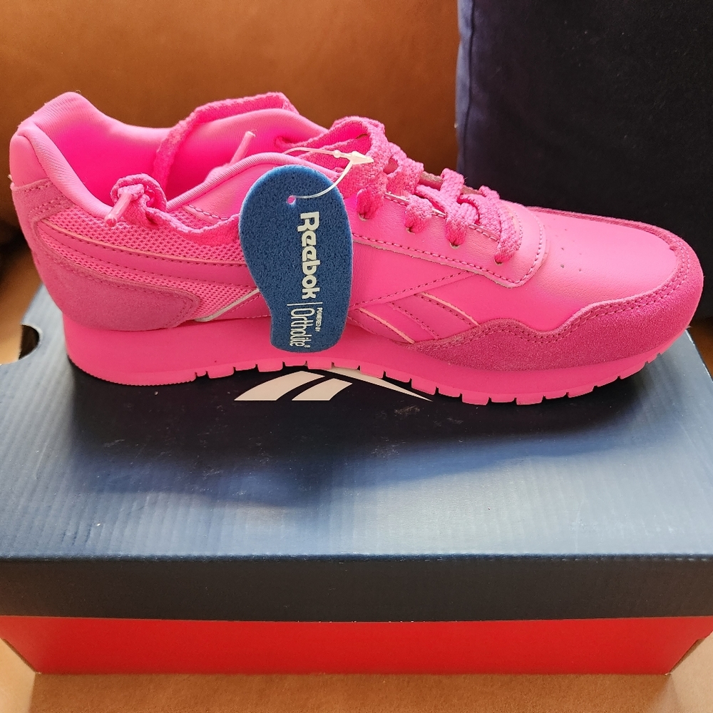 Reebok - Picture 8 of 8